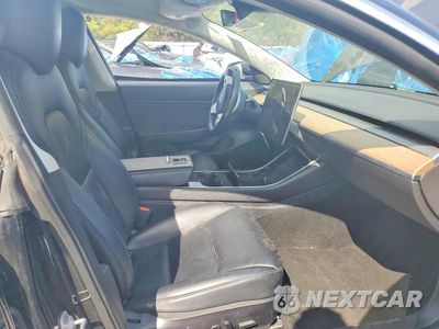 Zdjęcie 7 z 13 samochodu: 2019 TESLA MODEL 3 VIN:5YJ3E1EA1KF410705 - miniatura