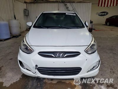 Piąte zdjęcie samochodu w środku: 2014 HYUNDAI ACCENT SE VIN:KMHCU5AE7EU176662 - miniatura