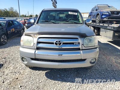 Piąte zdjęcie samochodu w środku: 2006 TOYOTA TUNDRA DOUBLE CAB SR5 VIN:5TBDT44126S511274 - miniatura