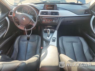 Zdjęcie 8 z 12 samochodu: 2013 BMW 328 I VIN:WBA3A5C51DF355659 - miniatura