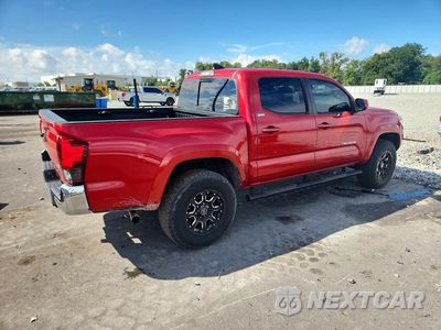 Trzecie zdjęcie samochodu z tyłu: 2020 TOYOTA TACOMA SR5 V6 VIN:3TMAZ5CN3LM129611 - miniatura