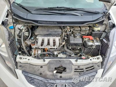 Zdjęcie 11 z 12 samochodu: 2010 HONDA FIT VIN:JHMGE8H29AC029502 - miniatura