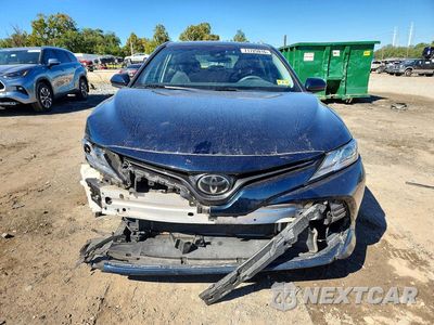 Piąte zdjęcie samochodu w środku: 2020 TOYOTA CAMRY LE VIN:4T1C11AK4LU992314 - miniatura