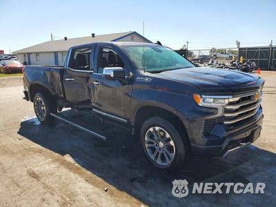Czwarte zdjęcie samochodu z boku: 2022 CHEVROLET SILVERADO K1500 HIGH COUNTRY VIN:1GCUDJEL7NZ553438 - miniatura