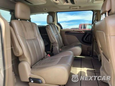 Zdjęcie 11 z 13 samochodu: 2011 CHRYSLER TOWN & COUNTRY LIMITED VIN:2A4RR6DG3BR745920 - miniatura