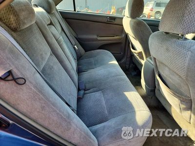 Zdjęcie 10 z 12 samochodu: 2004 TOYOTA CAMRY LE V6 VIN:4T1BF32K64U576029 - miniatura