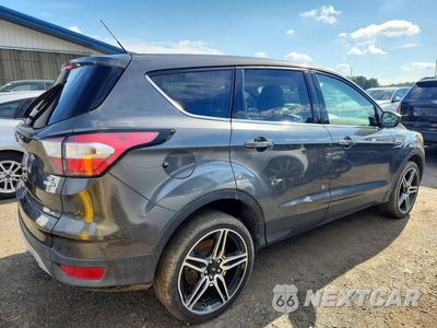 Trzecie zdjęcie samochodu z tyłu: 2017 FORD ESCAPE SE VIN:1FMCU9GD4HUB93641 - miniatura