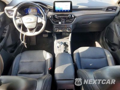 Zdjęcie 8 z 13 samochodu: 2020 FORD ESCAPE TITANIUM VIN:1FMCU9J98LUA81101 - miniatura