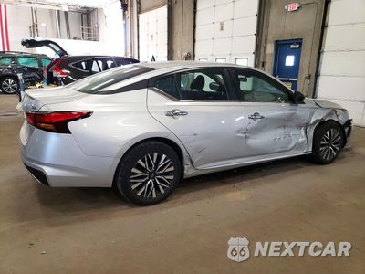Trzecie zdjęcie samochodu z tyłu: 2024 NISSAN ALTIMA SV VIN:1N4BL4DV5RN401868 - miniatura