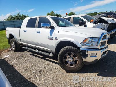 Czwarte zdjęcie samochodu z boku: 2018 RAM 2500 SLT VIN:3C6UR5ML5JG147945 - miniatura