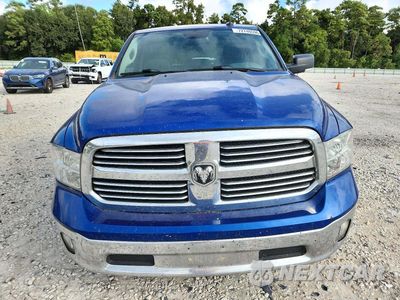 Piąte zdjęcie samochodu w środku: 2016 RAM 1500 SLT VIN:3C6JR7BT1GG124088 - miniatura