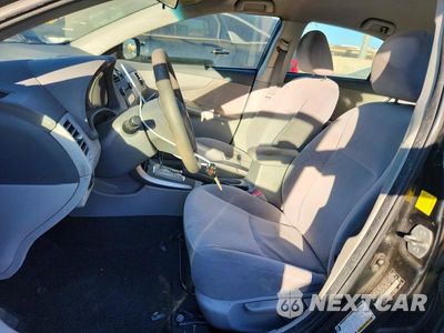 Zdjęcie 7 z 12 samochodu: 2010 TOYOTA COROLLA LE VIN:JTDBU4EE9AJ062274 - miniatura