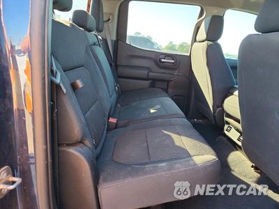 Zdjęcie 10 z 13 samochodu: 2019 CHEVROLET SILVERADO K1500 CUSTOM VIN:3GCUYBEF3KG700290 - miniatura