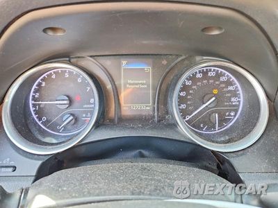 Zdjęcie 9 z 12 samochodu: 2019 TOYOTA CAMRY LE VIN:4T1B11HK1KU779191 - miniatura