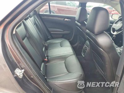 Zdjęcie 10 z 12 samochodu: 2020 CHRYSLER 300 TOURING VIN:2C3CCAAG7LH233416 - miniatura