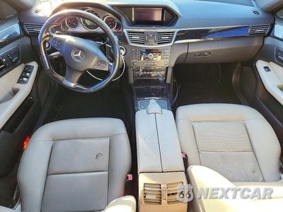 Zdjęcie 8 z 13 samochodu: 2011 MERCEDES-BENZ E 350 4MATIC VIN:WDDHF8HB9BA292773 - miniatura