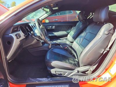 Zdjęcie 7 z 12 samochodu: 2015 FORD MUSTANG VIN:1FA6P8TH2F5352844 - miniatura
