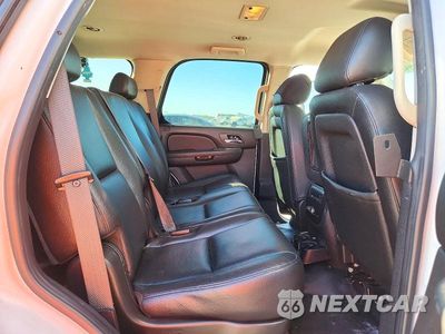 Zdjęcie 11 z 14 samochodu: 2010 CHEVROLET TAHOE C1500 LS VIN:1GNMCAE04AR262258 - miniatura