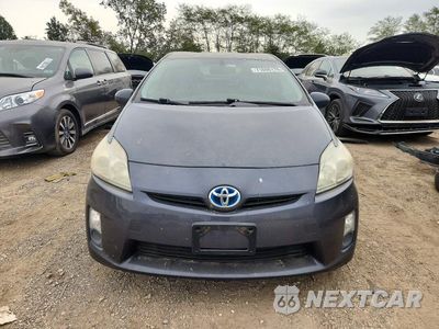Piąte zdjęcie samochodu w środku: 2011 TOYOTA PRIUS FOUR VIN:JTDKN3DU4B0252619 - miniatura