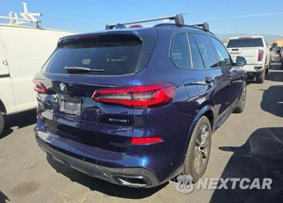 Czwarte zdjęcie samochodu z boku: 2020 BMW X5 XDRIVE40I VIN:5UXCR6C05L9B79686 - miniatura