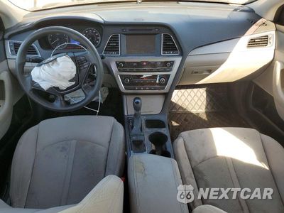 Zdjęcie 8 z 12 samochodu: 2016 HYUNDAI SONATA SE VIN:5NPE24AFXGH366362 - miniatura