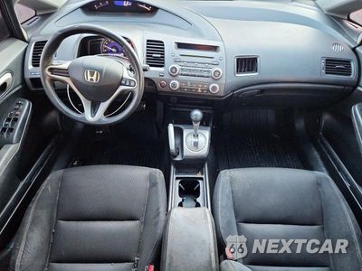 Zdjęcie 8 z 12 samochodu: 2011 HONDA CIVIC LX-S VIN:2HGFA1F62BH512111 - miniatura