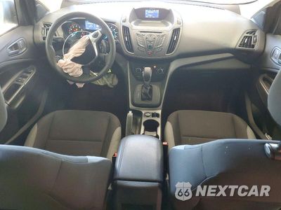 Zdjęcie 8 z 13 samochodu: 2013 FORD ESCAPE S VIN:1FMCU0F7XDUD74941 - miniatura