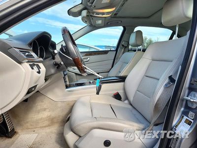 Zdjęcie 7 z 12 samochodu: 2014 MERCEDES-BENZ E 350 VIN:WDDHF5KB8EB052488 - miniatura
