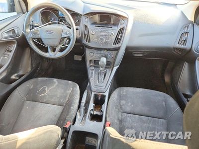 Zdjęcie 8 z 13 samochodu: 2017 FORD FOCUS S VIN:1FADP3E28HL244827 - miniatura