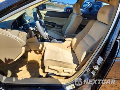 Zdjęcie 7 z 13 samochodu: 2009 HONDA ACCORD LX VIN:1HGCP26309A011692 - miniatura