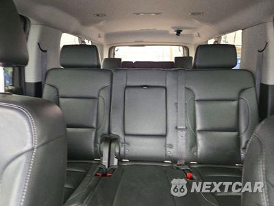Zdjęcie 10 z 13 samochodu: 2020 CHEVROLET SUBURBAN K1500 LT VIN:1GNSKHKC3LR152919 - miniatura