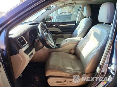 Zdjęcie 7 z 13 samochodu: 2014 TOYOTA HIGHLANDER XLE VIN:5TDKKRFH9ES036066 - miniatura