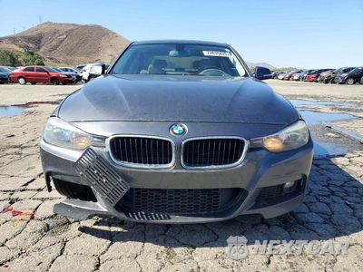 Piąte zdjęcie samochodu w środku: 2012 BMW 328 I VIN:WBA3A5C56CF345630 - miniatura
