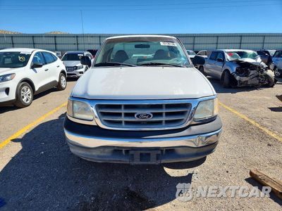 Piąte zdjęcie samochodu w środku: 2000 FORD F150 VIN:1FTRF17W0YKB01643 - miniatura