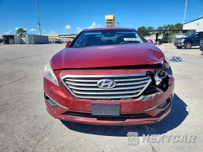 Piąte zdjęcie samochodu w środku: 2016 HYUNDAI SONATA SE VIN:5NPE24AF7GH325736 - miniatura