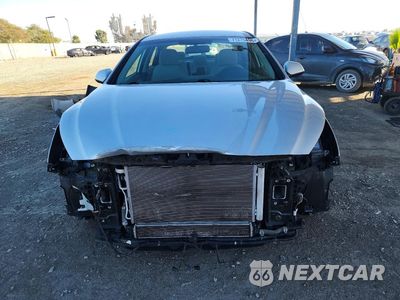 Piąte zdjęcie samochodu w środku: 2019 HYUNDAI SONATA HYBRID SE VIN:KMHE24L31KA090622 - miniatura