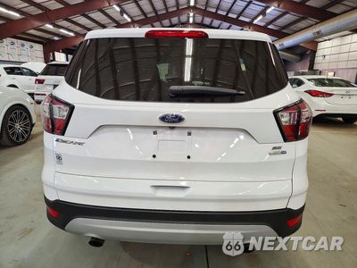 Zdjęcie 6 z 13 samochodu: 2017 FORD ESCAPE SE VIN:1FMCU9GD7HUC85519 - miniatura