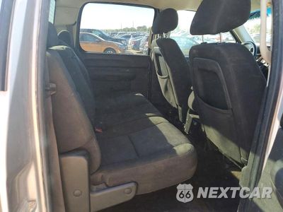 Zdjęcie 10 z 12 samochodu: 2010 CHEVROLET SILVERADO K1500 LT VIN:3GCRKSE37AG115840 - miniatura
