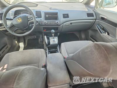 Zdjęcie 8 z 12 samochodu: 2007 HONDA CIVIC LX VIN:1HGFA165X7L008973 - miniatura