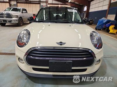 Piąte zdjęcie samochodu w środku: 2018 MINI COOPER VIN:WMWXU1C56J2F81574 - miniatura