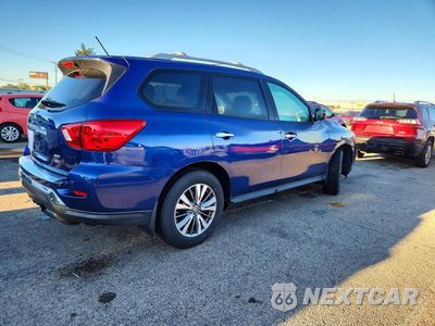 Trzecie zdjęcie samochodu z tyłu: 2017 NISSAN PATHFINDER SV VIN:5N1DR2MMXHC626600 - miniatura