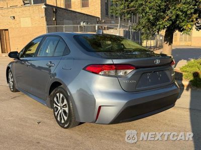 Trzecie zdjęcie samochodu z tyłu: 2022 TOYOTA COROLLA LE VIN:JTDEAMDE3NJ050019 - miniatura