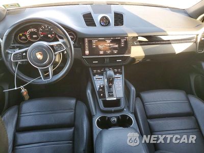 Zdjęcie 8 z 12 samochodu: 2021 PORSCHE CAYENNE VIN:WP1AA2AY9MDA07009 - miniatura