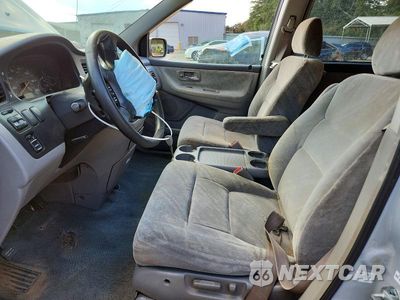 Zdjęcie 7 z 13 samochodu: 2002 HONDA ODYSSEY EX VIN:2HKRL186X2H529779 - miniatura