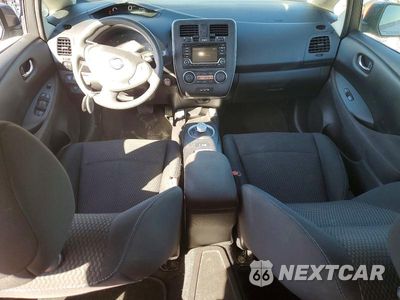 Zdjęcie 8 z 12 samochodu: 2017 NISSAN LEAF S VIN:1N4BZ0CP9HC300305 - miniatura