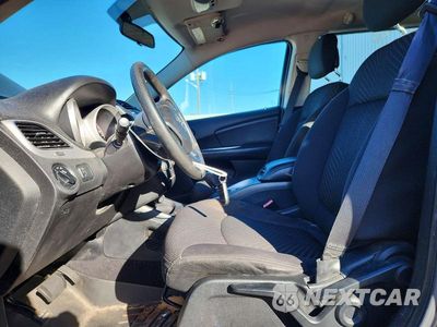 Zdjęcie 7 z 12 samochodu: 2015 DODGE JOURNEY SE VIN:3C4PDCAB9FT611127 - miniatura