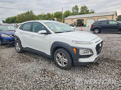 Czwarte zdjęcie samochodu z boku: 2020 HYUNDAI KONA SE VIN:KM8K12AA2LU396336 - miniatura