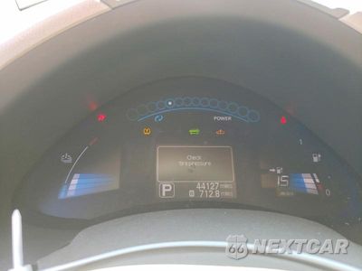 Zdjęcie 9 z 12 samochodu: 2012 NISSAN LEAF SV VIN:JN1AZ0CP8CT022952 - miniatura