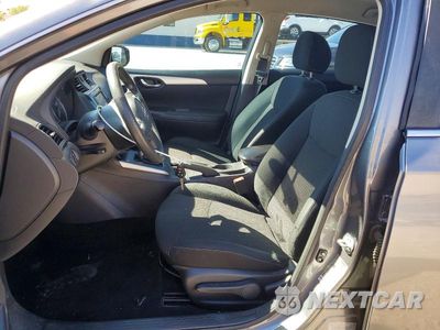 Zdjęcie 7 z 12 samochodu: 2019 NISSAN SENTRA S VIN:3N1AB7APXKY277320 - miniatura