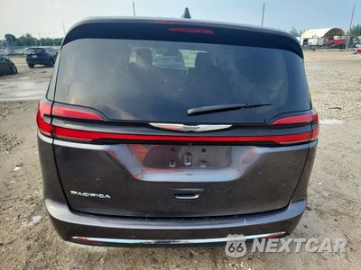 Zdjęcie 6 z 13 samochodu: 2023 CHRYSLER PACIFICA TOURING L VIN:2C4RC1BG1PR507567 - miniatura